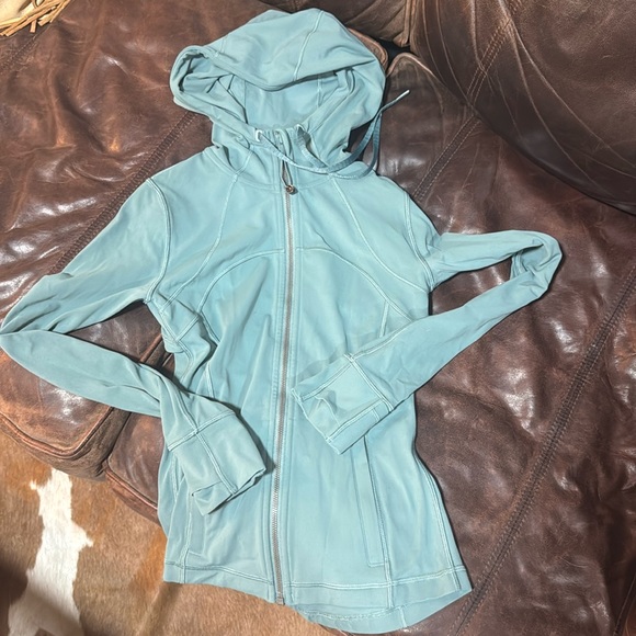lululemon athletica Jackets & Blazers - Lululemon jacket